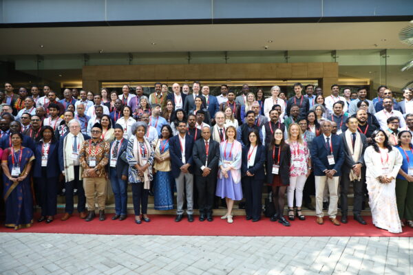 Photo de groupe au 3rd Global Summit Diamond Open Access à Bangalore en Inde.